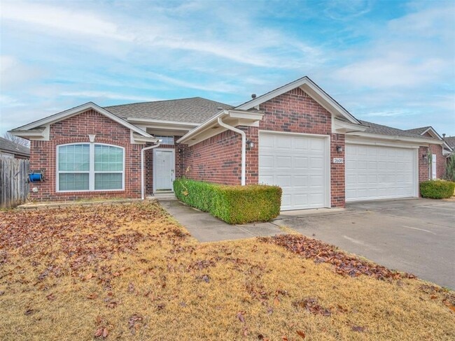 Photo - 2608 Southern Hills Dr