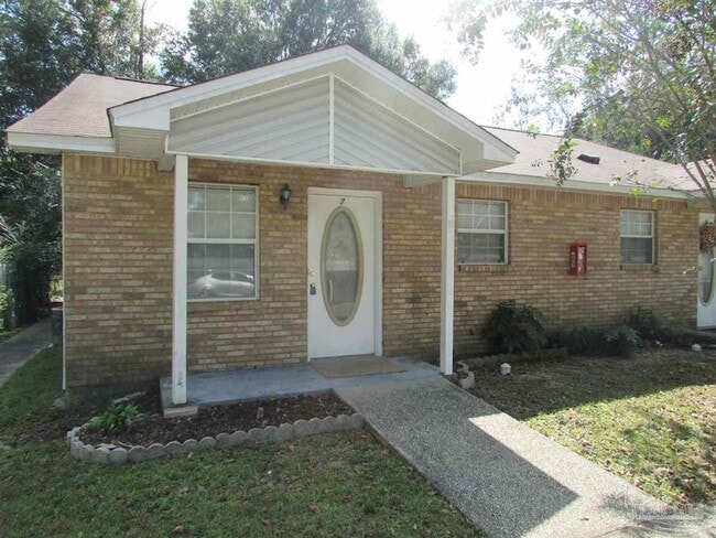 Building Photo - 7135 Pearson Rd