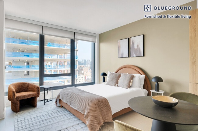 Building Photo - 1035 W Van Buren St Unit FL11-ID751