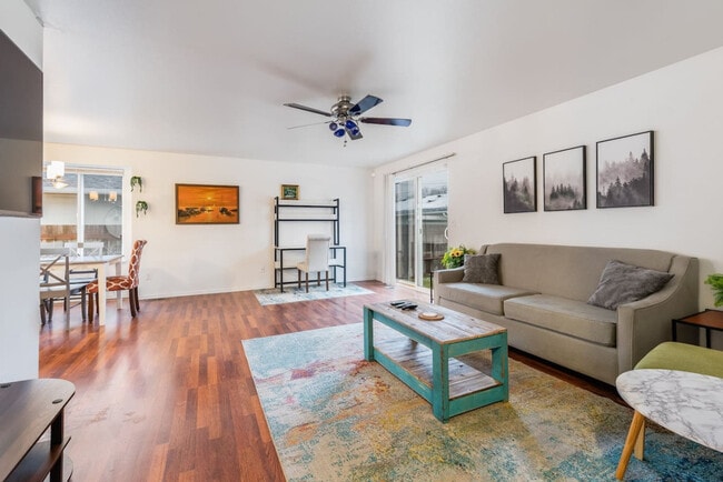 Photo - 2141 S Sheridan Ave Unit ID1045872P