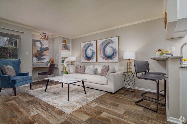 1BR, 1BA - 550SF Living Room - Hillcreste at Thousand Oaks