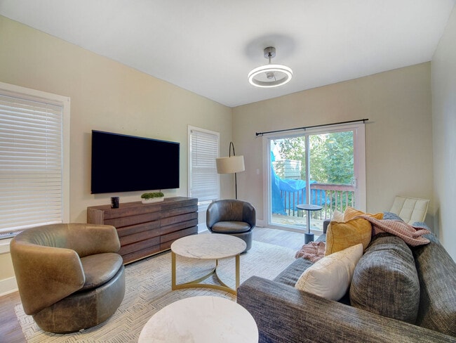 Photo - 24 Britton St Unit SI FL2-ID1501172P