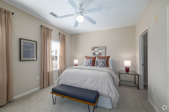 The Egret - 2BR, 2BA - 1,086SF - Primary Bedroom - River Run Apartment Homes