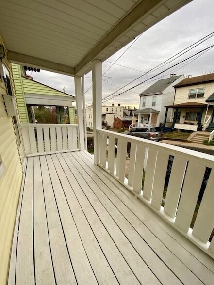 Photo - 1614 Myler St