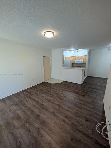 Photo - 6831 SW 44th St Unit 203