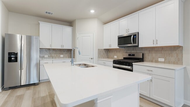 Photo - 1008 Chestnut Dr