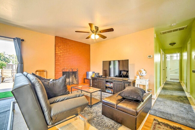 Photo - 2475 Armstrong Pl Unit ID1304918P