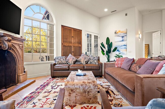 Building Photo - 36 W Dove Wing Dr Unit ID1039753P