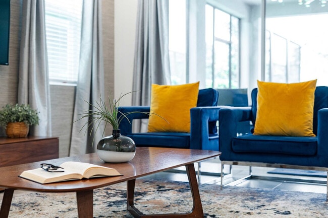 Photo - 8953 Amelia Downs Trail Unit ID1336801P