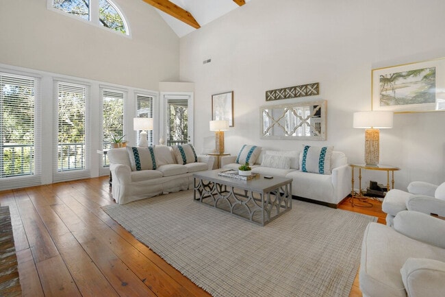 Photo - 125 Brandon Way Unit ID1253412P