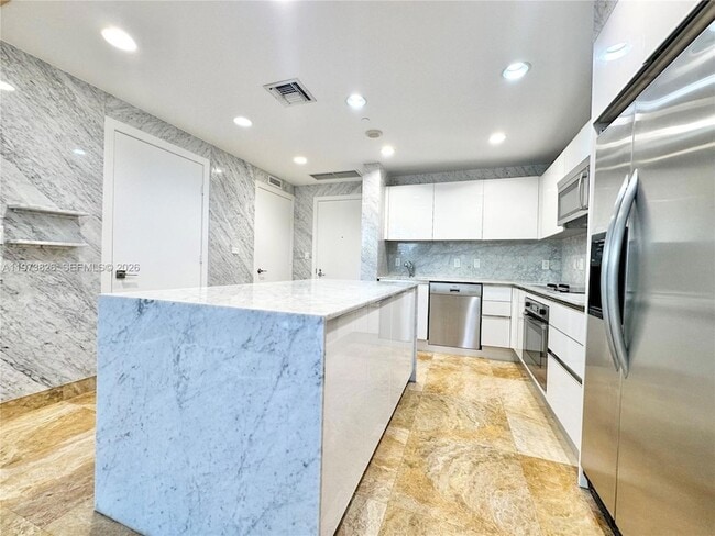 Photo - 1060 Brickell Ave Unit 201