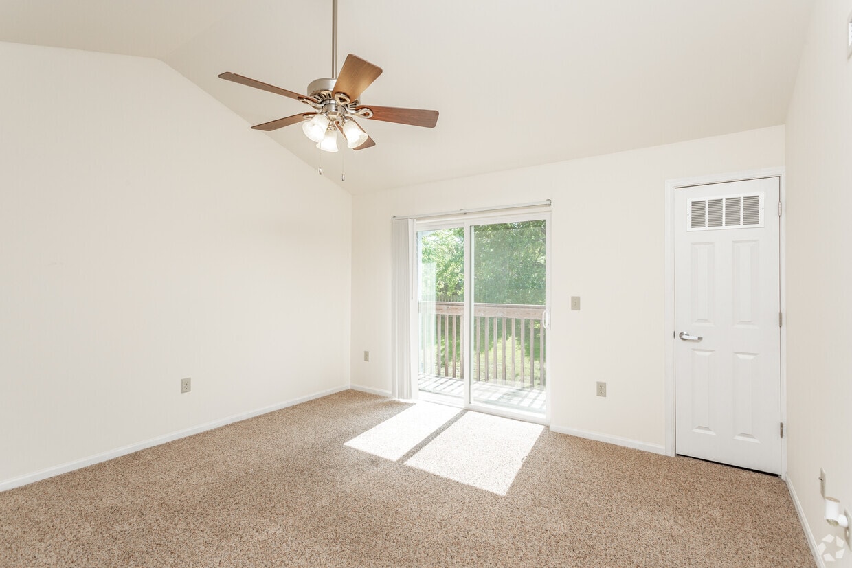 Floor Plan - 2 Bedroom Deluxe