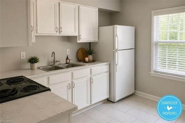 Photo - 1603 Autumn Dr Unit A