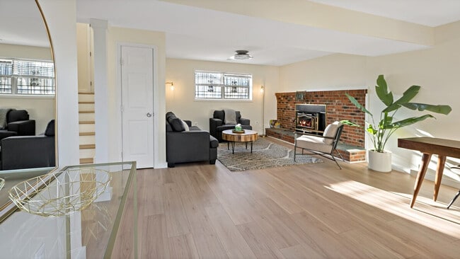 Photo - 100 Urey Pl Unit SI ID1395509P