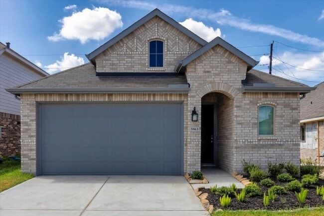 Building Photo - 5063 Hazel Orch Dr