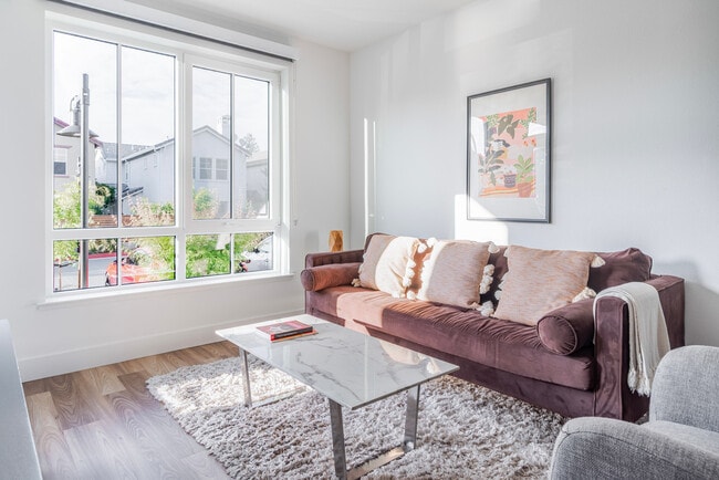 Building Photo - 85 Cleaveland Rd Unit FL3-ID2111