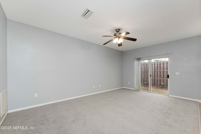Photo - 5260 Collins Rd Unit 1304