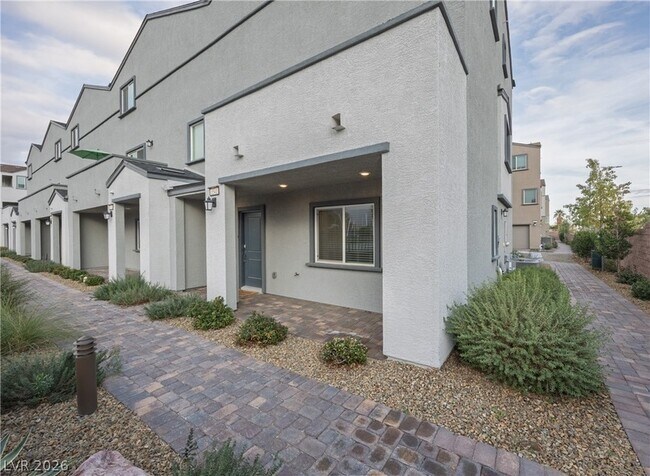 Photo - 3541 Grigio St