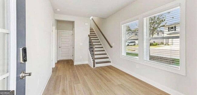 Photo - 403 Elise Wy