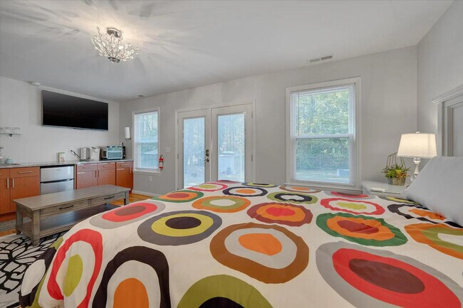 Photo - 824 Warren Ave Unit ID1388441P