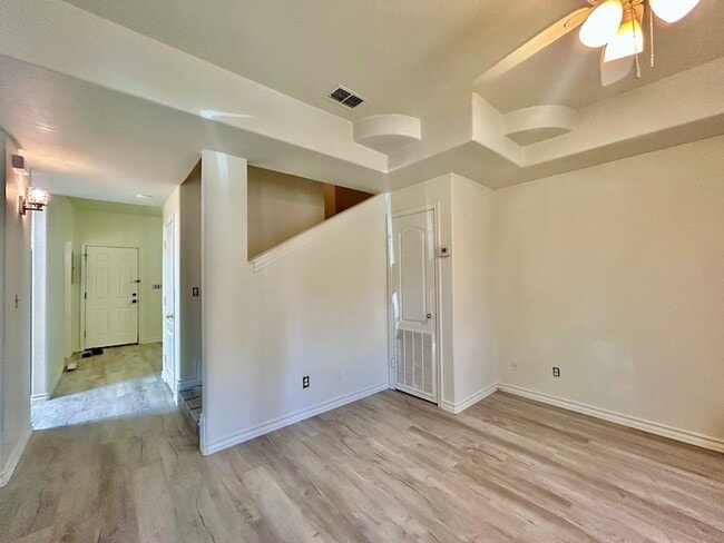 Photo - 1000 Ranchway Dr Unit 40
