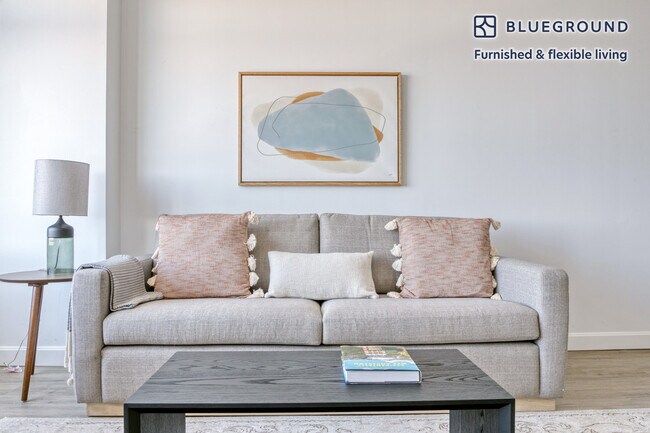 Photo - 100 Landsdowne St Unit SI FL11-ID587