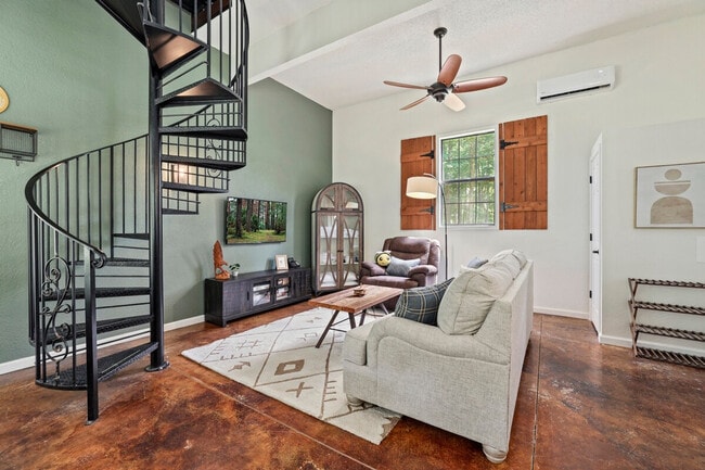 Building Photo - 10583 Two Girls Ln Unit ID1221803P