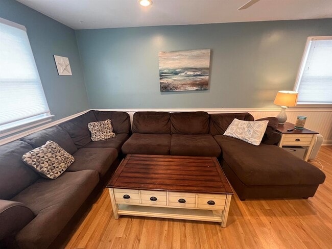 Photo - 406 N Dorset Ave