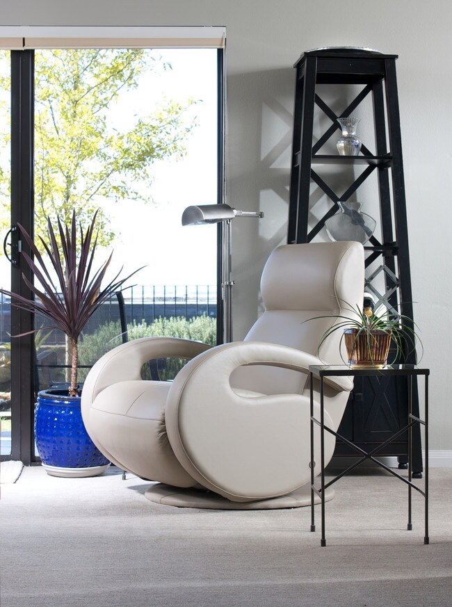 Photo - 4800 N Stanton St