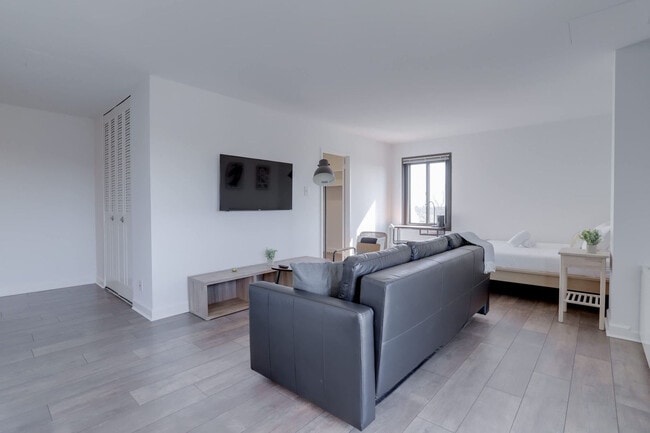 Photo - 2525 10th St N Unit FL9-ID1022583P