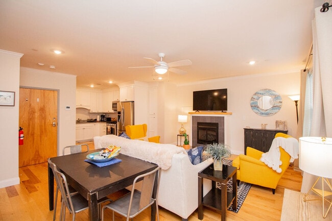 Photo - 1008 Tremont St Unit SI ID1586657P