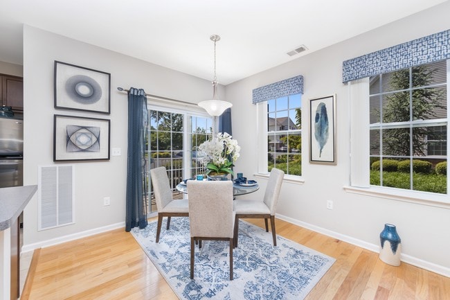 Photo - Camelot at Cinnaminson Harbour