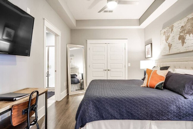 Photo - 2532 N Decatur Rd Unit ID1032135P