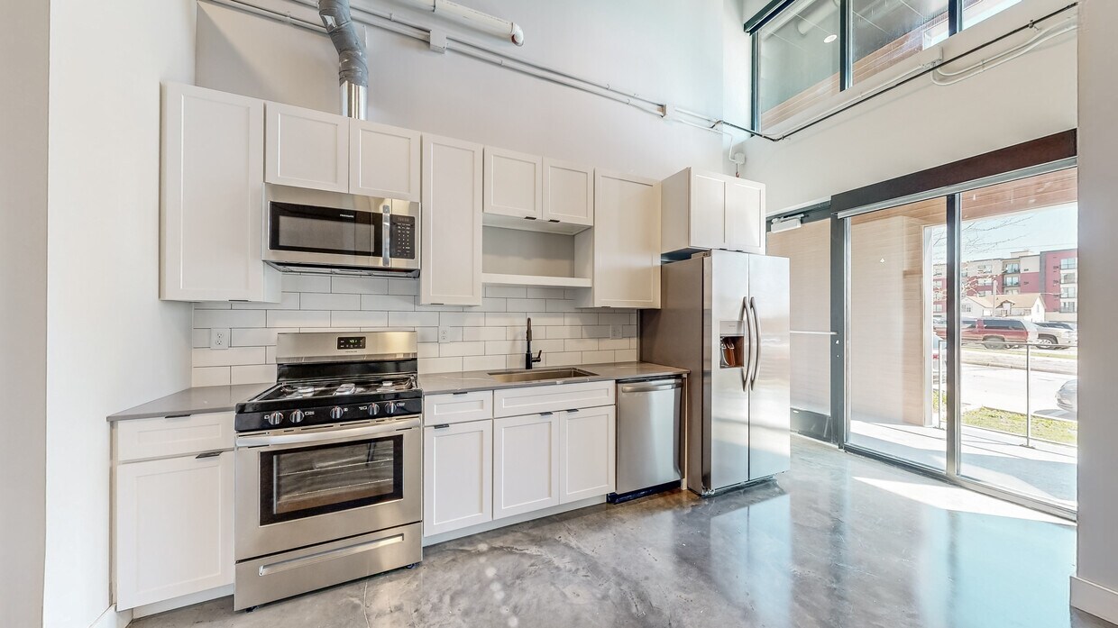 Floor Plan - Industrial Flat Studio