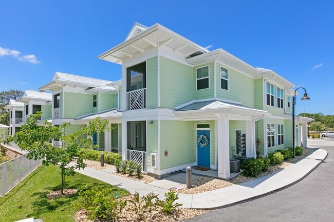 Photo - Lemon Bay Apartments
