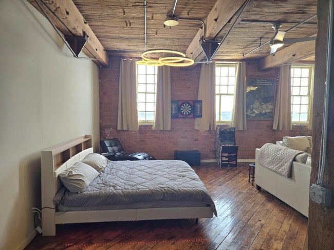 Photo - 226 Mt Elliott St Unit ID1437646P