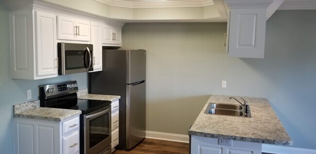 Photo - 805 Harmon Heights