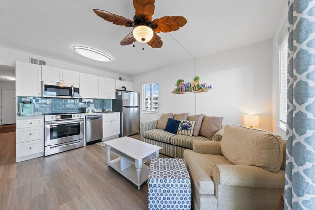 Building Photo - 400 Plantation Rd Unit ID1266333P