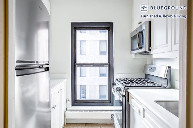 Photo - 300 E 51st St Unit FL13-ID532