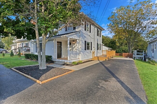 Photo - 27065 N Ridge St