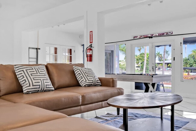 Photo - 1712 NE 18th Ave Unit ID1372333P