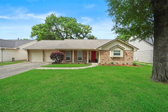 Photo - 10502 Timberwood Dr