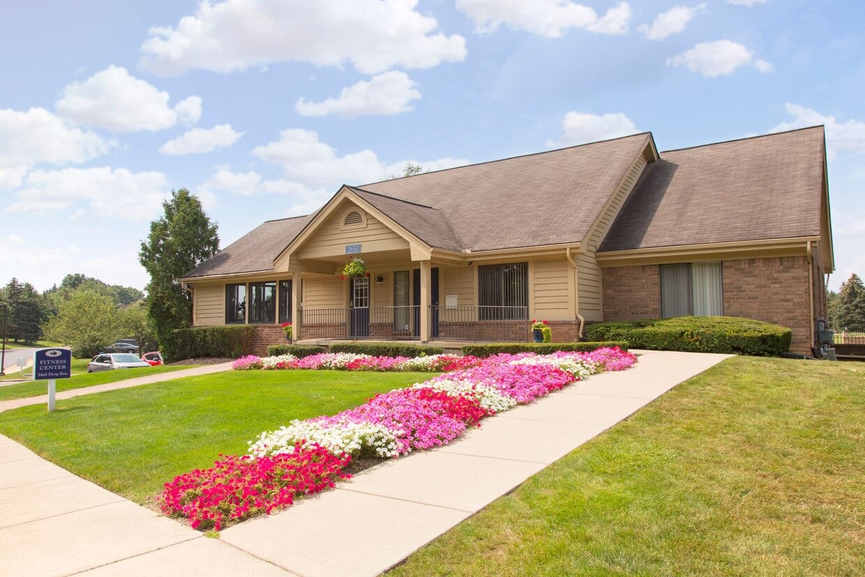 Floor Plan - Darlington (2 Bedroom) - $1440-$1690