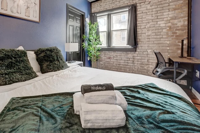 Photo - 1930 N Prospect Ave Unit SI ID1263068P
