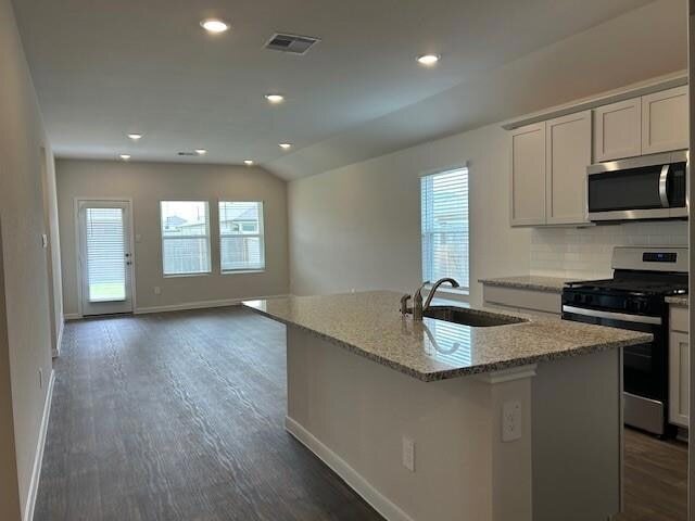 Photo - 311 Darwin Pl