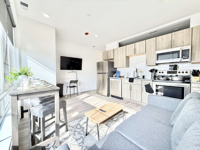 Building Photo - 501 N Perth St Unit ID1289472P