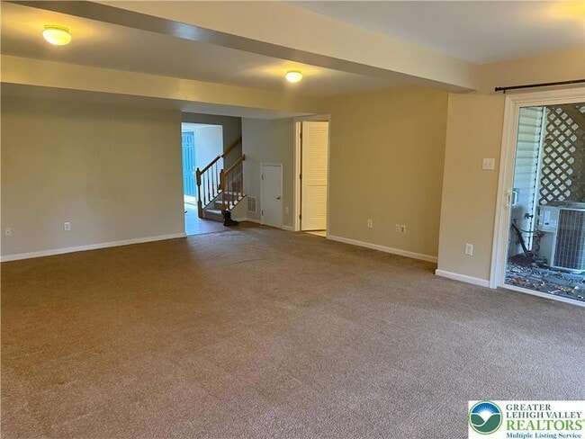 Photo - 4046 Clubhouse Ct