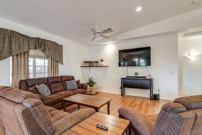 Building Photo - 8183 W Raven Dr Unit SI ID1623795P