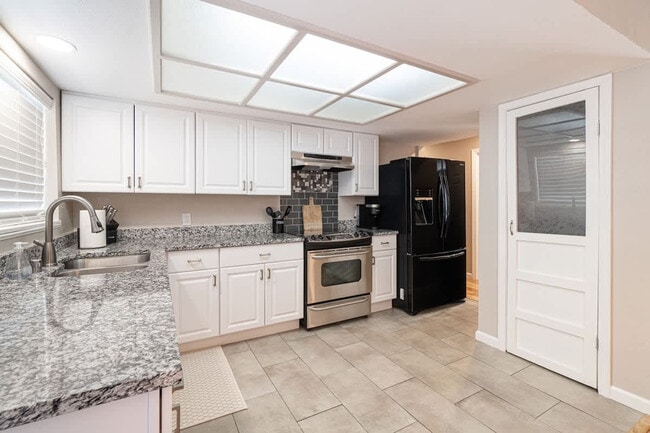 Photo - 2850 Columbus Way Unit SI ID1250758P