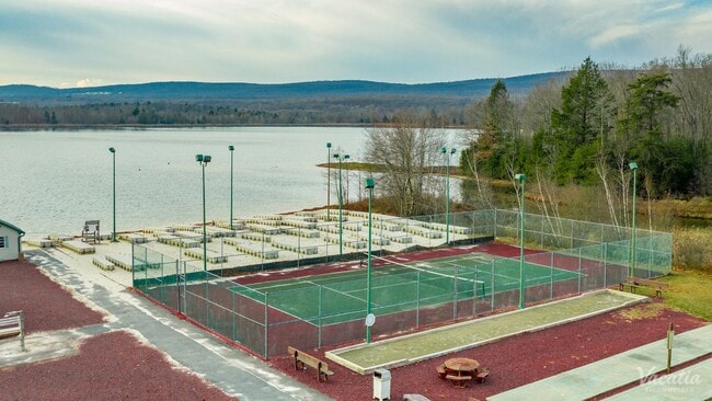 Photo - Quail Hollow